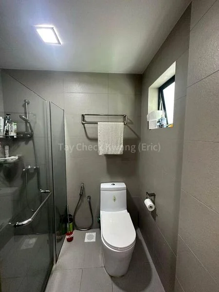 5 Bed Semi-Detached House (Landed) for Rent in  Bedok Pesari - Image 8