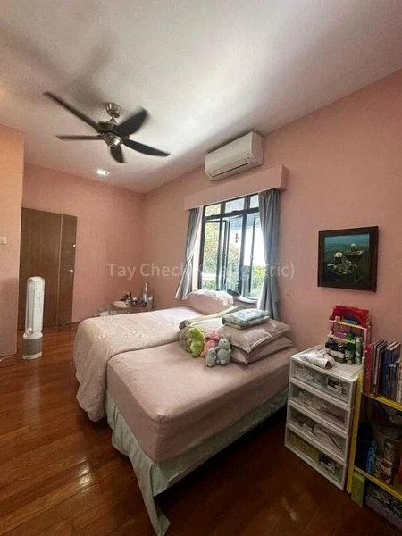 5 Bed Semi-Detached House (Landed) for Rent in  Bedok Pesari - Image 7
