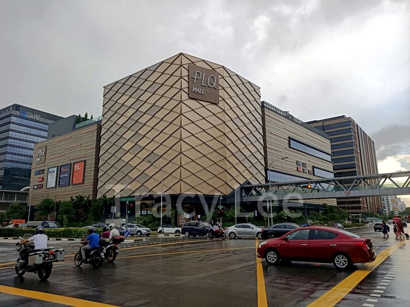 Common Room (Condo) for Rent in  # 1 Loft - Image 5