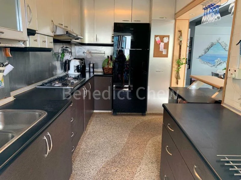 5 Room (5I) HDB for Sale in  684B Jurong West Street 64 - Image 2