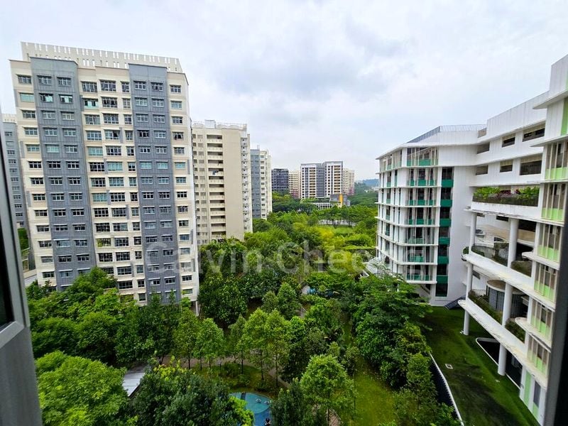 4 Room (4A) HDB for Sale in  460D Bukit Batok West Avenue 9 - Image 1