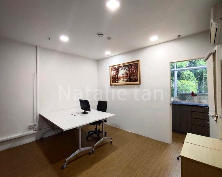 Light Industrial (B1) for Rent: EPL Building - Image 2