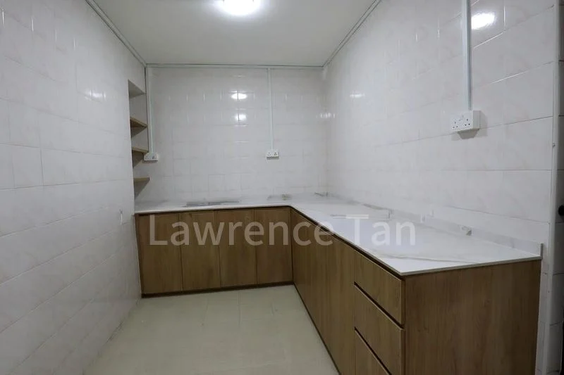 Executive HDB for Rent in  287A Jurong East Street 21 - Image 12