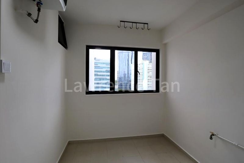 Executive HDB for Rent in  287A Jurong East Street 21 - Image 9