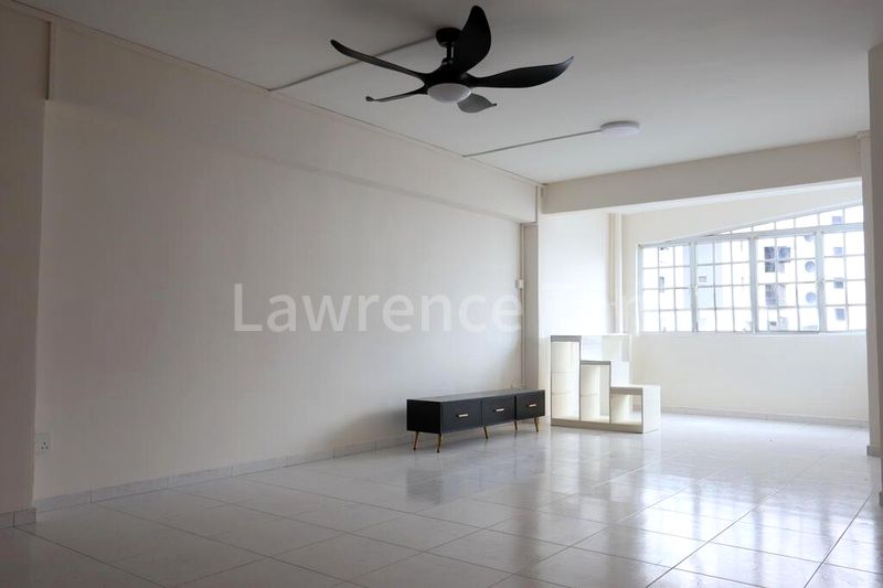 Executive HDB for Rent in  287A Jurong East Street 21 - Image 16
