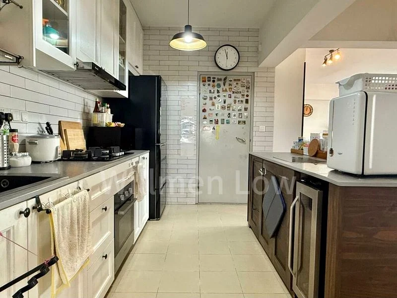 5 Room (5I) HDB for Sale in  441B Bukit Batok West Avenue 8 - Image 4