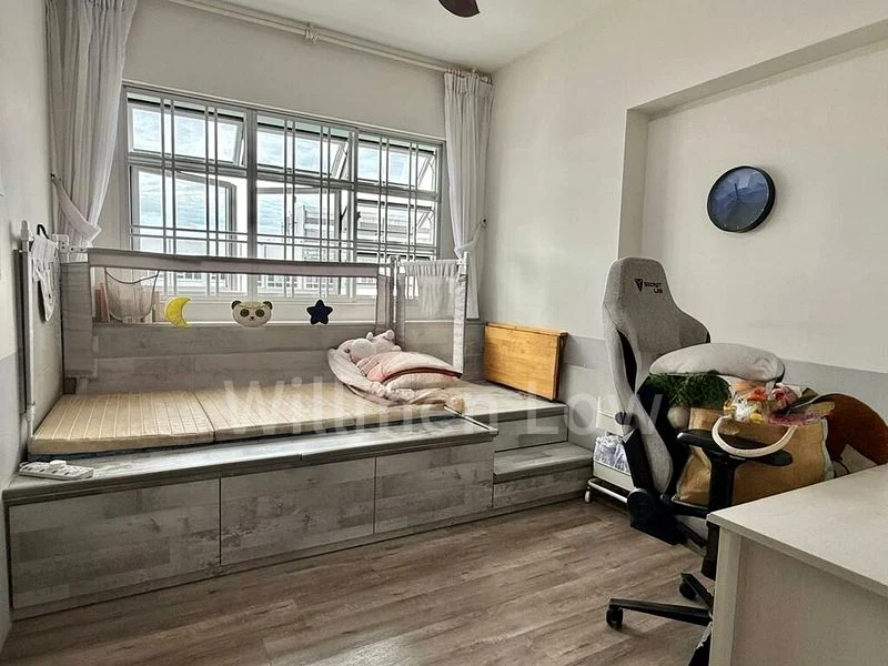 5 Room (5I) HDB for Sale in  441B Bukit Batok West Avenue 8 - Image 6