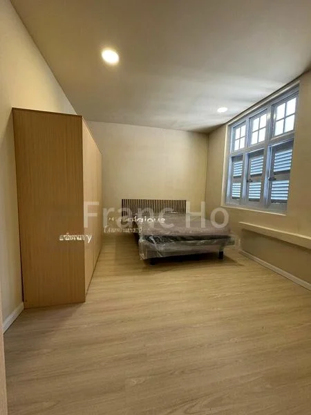 7 Bed Terraced House (Landed) for Rent in  Compassvale Cape - Image 4