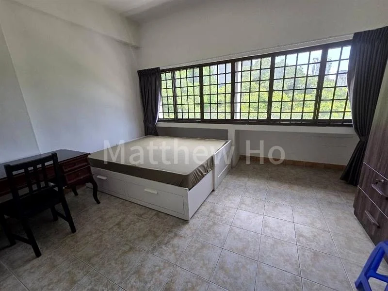 Master Room (Condo) for Rent in  Moulmein Court - Image 4