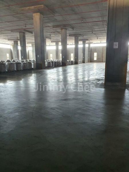Warehouse for Rent: 8m High Entire Floor Plate | 13 Dedicated Bays - Image 1
