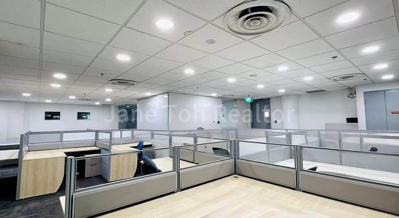 Light Industrial (B1) for Rent: Motor Image (Subaru) - Image 7