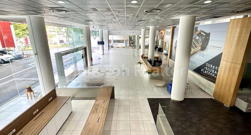 Light Industrial (B1) for Rent: Motor Image (Subaru) - Image 9