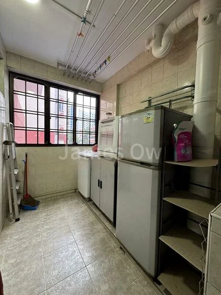 5 Room (5I) HDB for Rent in  695 Jurong West Central 1 - Image 10