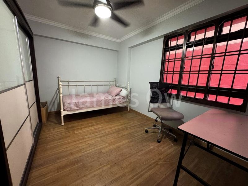 5 Room (5I) HDB for Rent in  695 Jurong West Central 1 - Image 6