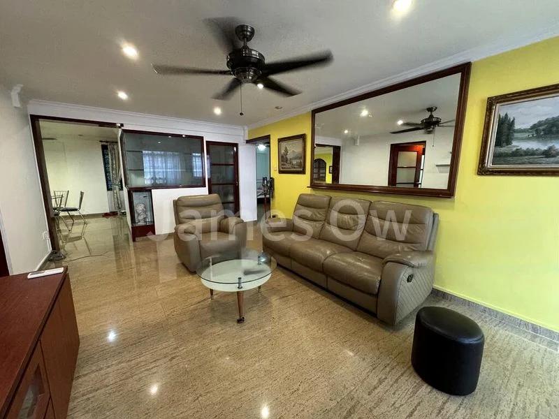 5 Room (5I) HDB for Rent in  695 Jurong West Central 1 - Image 2