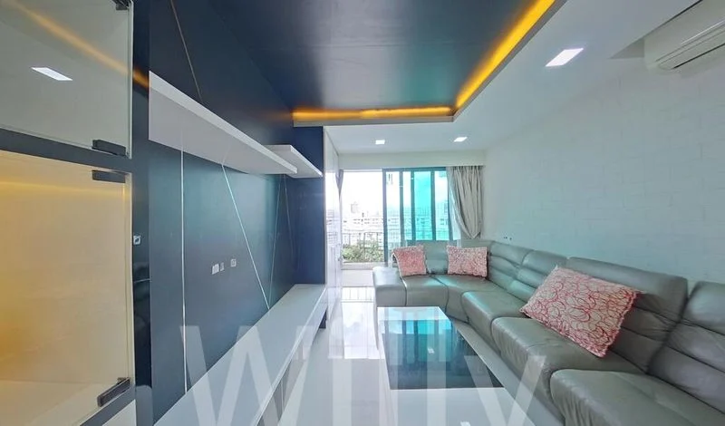 2 Bed Executive Condo for Rent in Esparina Residences - Image 1