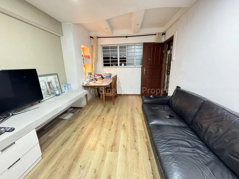3 Room (3A) HDB for Sale in  617 Yishun Ring Road - Image 2