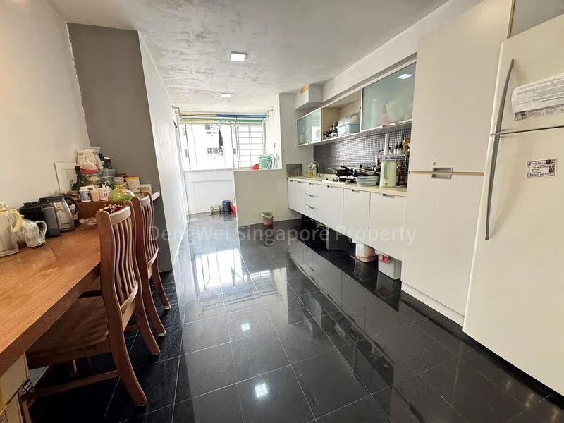 3 Room (3A) HDB for Sale in  617 Yishun Ring Road - Image 3