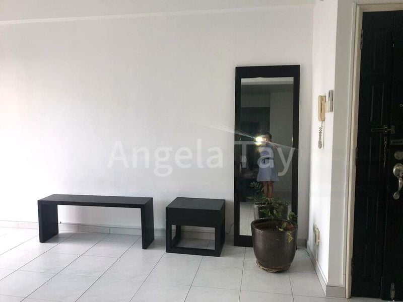 2 Bed Condo for Rent in  Hume Park I - Image 2