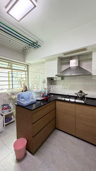 Premium HDB for Sale in 132 Edgedale Plains - Image 8