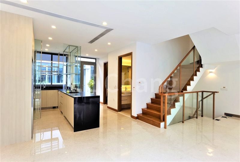 5+1 Bed Cluster House (Landed) for Rent in  Greenwood Mews - Image 2