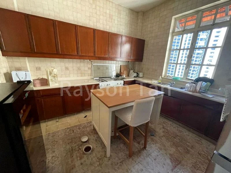 4 Bed Condo for Rent in Wilmer House - Image 6
