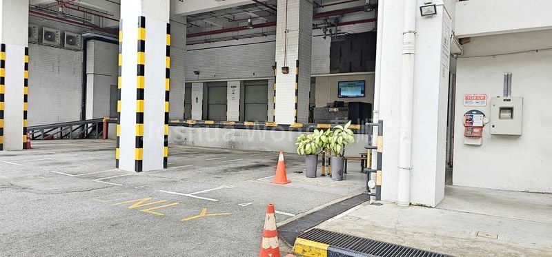 Light Industrial (B1) for Rent in  Henderson Industrial Park - Image 2