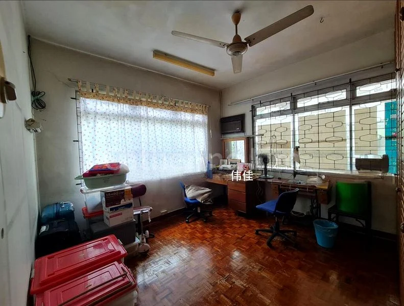 5 Bed Semi-Detached House (Landed) for Sale in  Happy Park - Image 4