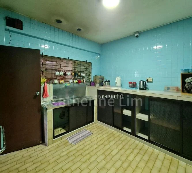 5 Bed Semi-Detached House (Landed) for Sale in  Happy Park - Image 7