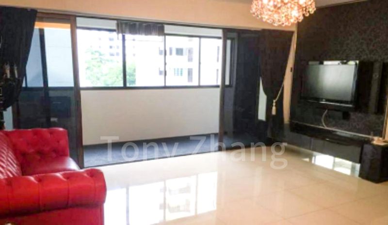 Executive HDB for Sale in 299C Compassvale Street - Image 7