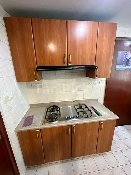 Common Room (Condo) for Rent in Hazel Park Condominium - Image 9