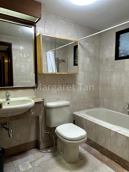 2 Bed Apartment (Condo) for Rent in  Harbourlights - Image 4
