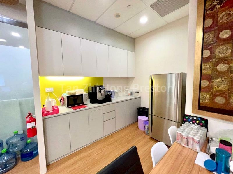 Office for Rent: One George Street - Image 3