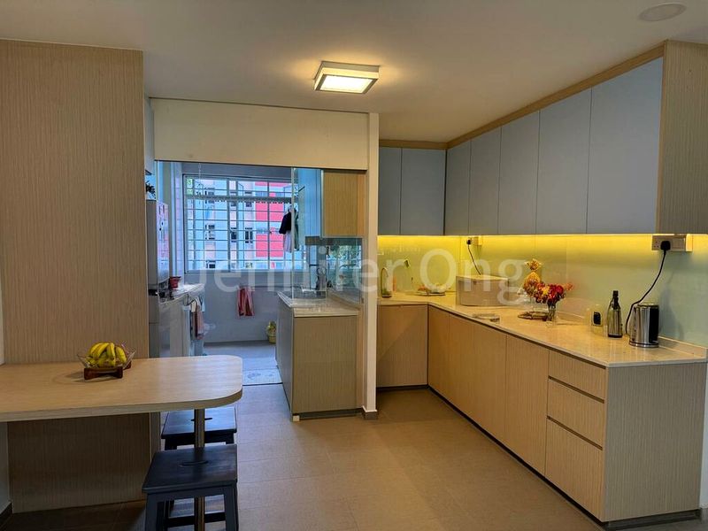 5 Room (5I) HDB for Sale in 11 Toh Yi Drive - Image 9