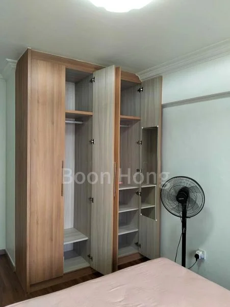 Common Room (HDB) for Rent in  660A Jurong West Street 64 - Image 1