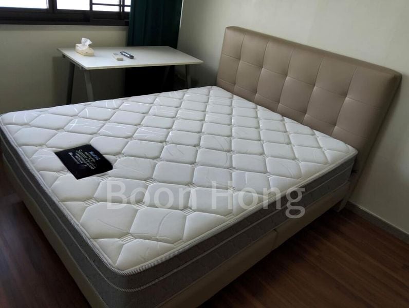 Common Room (HDB) for Rent in  660A Jurong West Street 64 - Image 5