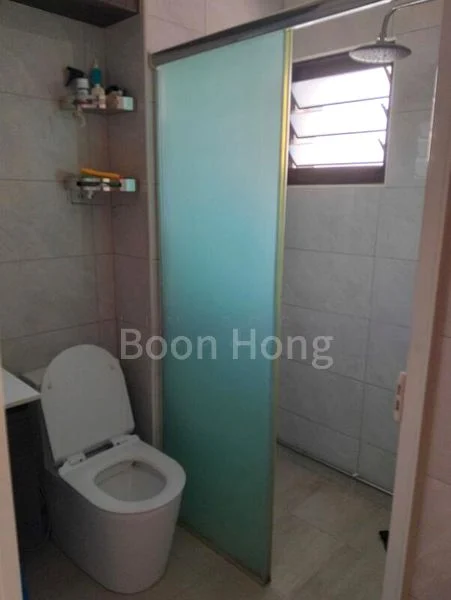 Common Room (HDB) for Rent in  660A Jurong West Street 64 - Image 3