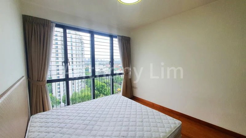 2 Bed Condo for Rent in  The Shore Residences - Image 11