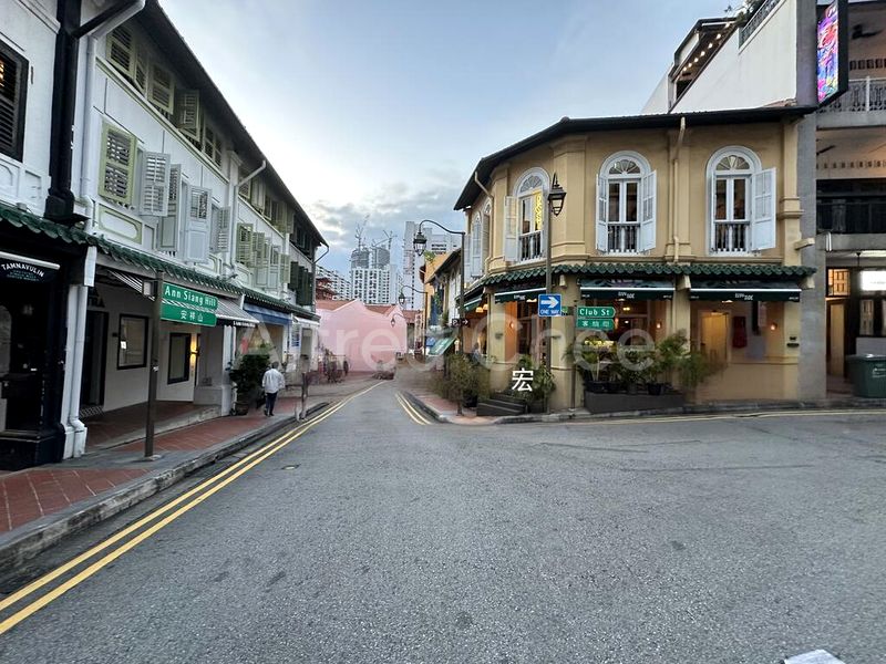 Shop / Shophouse for Sale: Rare 999-year LH, 4-Storey Club Street Shophouse! - Image 1