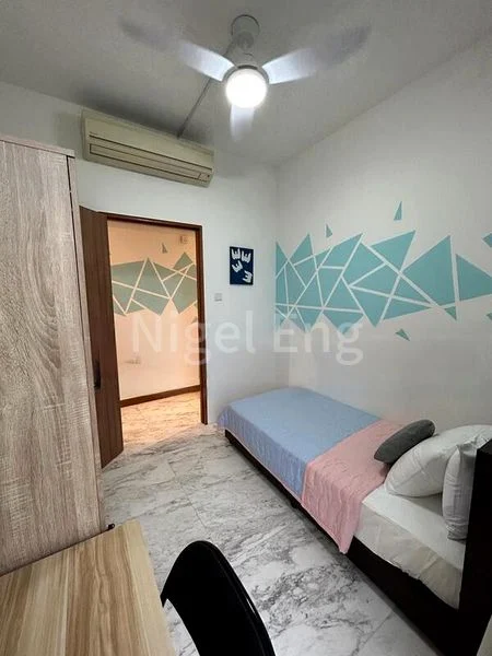 Room (Condo) for Rent in  Alessandrea - Image 3