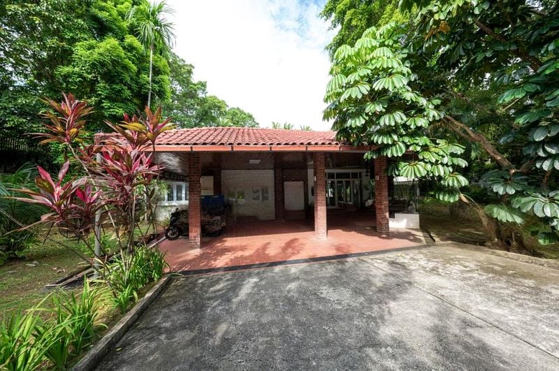 5 Bed Bungalow (Landed) for Sale in  Belmont Road - Image 6