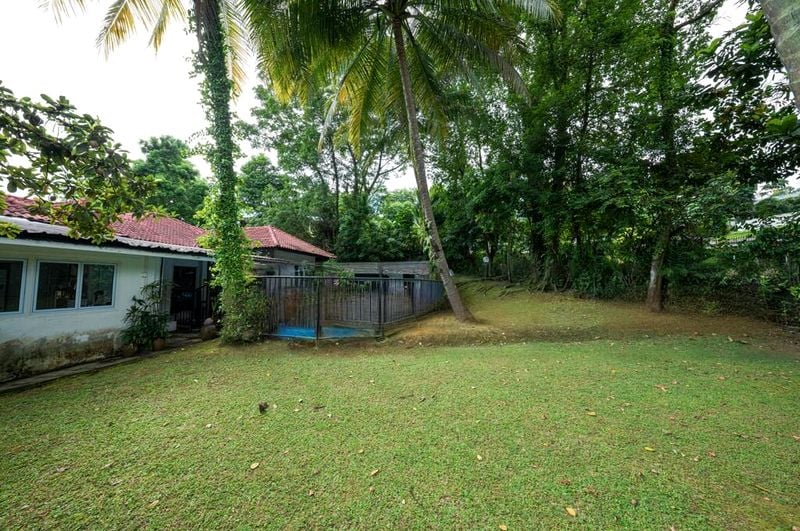 5 Bed Bungalow (Landed) for Sale in  Belmont Road - Image 11