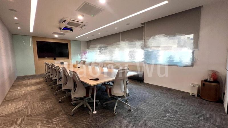 Light Industrial (B1) for Sale: LOW-COST, RENOVATED OFFICE & INDUSTRIAL BUILDING - Image 5