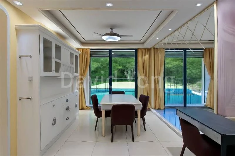 3 Bed Condo for Sale in  The Wisteria / Wisteria Mall - Image 2