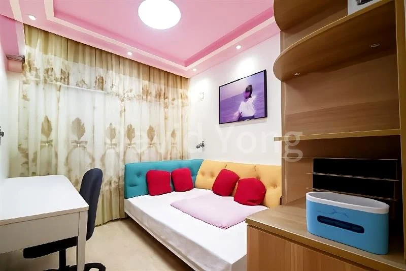 3 Bed Condo for Sale in  The Wisteria / Wisteria Mall - Image 5