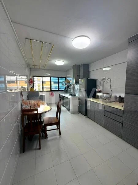 Room (HDB) for Rent in  475 Ang Mo Kio Avenue 10 - Image 5