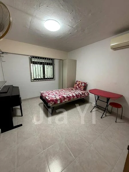 Room (HDB) for Rent in  475 Ang Mo Kio Avenue 10 - Image 3