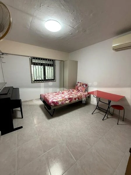 Room (HDB) for Rent in  475 Ang Mo Kio Avenue 10 - Image 2