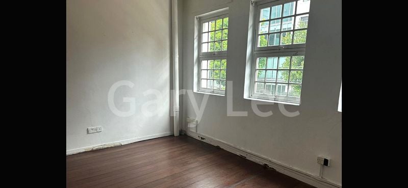 Office for Rent in  South Bridge Road - Image 1