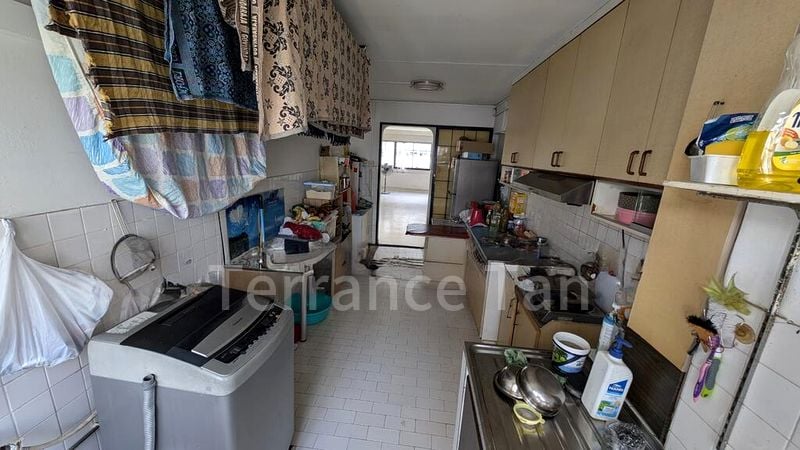 4 Room (4A) HDB for Rent in  295 Tampines Street 22 - Image 2